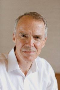 EMI baut Konzernspitze um