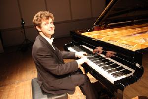 Alexej Gorlatch spielt Chopin